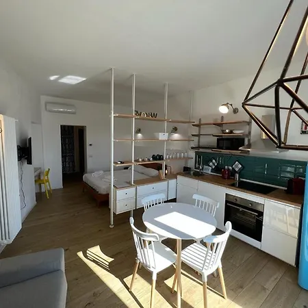 Apartment Kibilu - Piazzale Baiamonti - Brera - Centro Citta - Isola