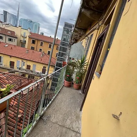 Kibilu - Piazzale Baiamonti - Brera - Centro Citta - Isola Apartment Milan